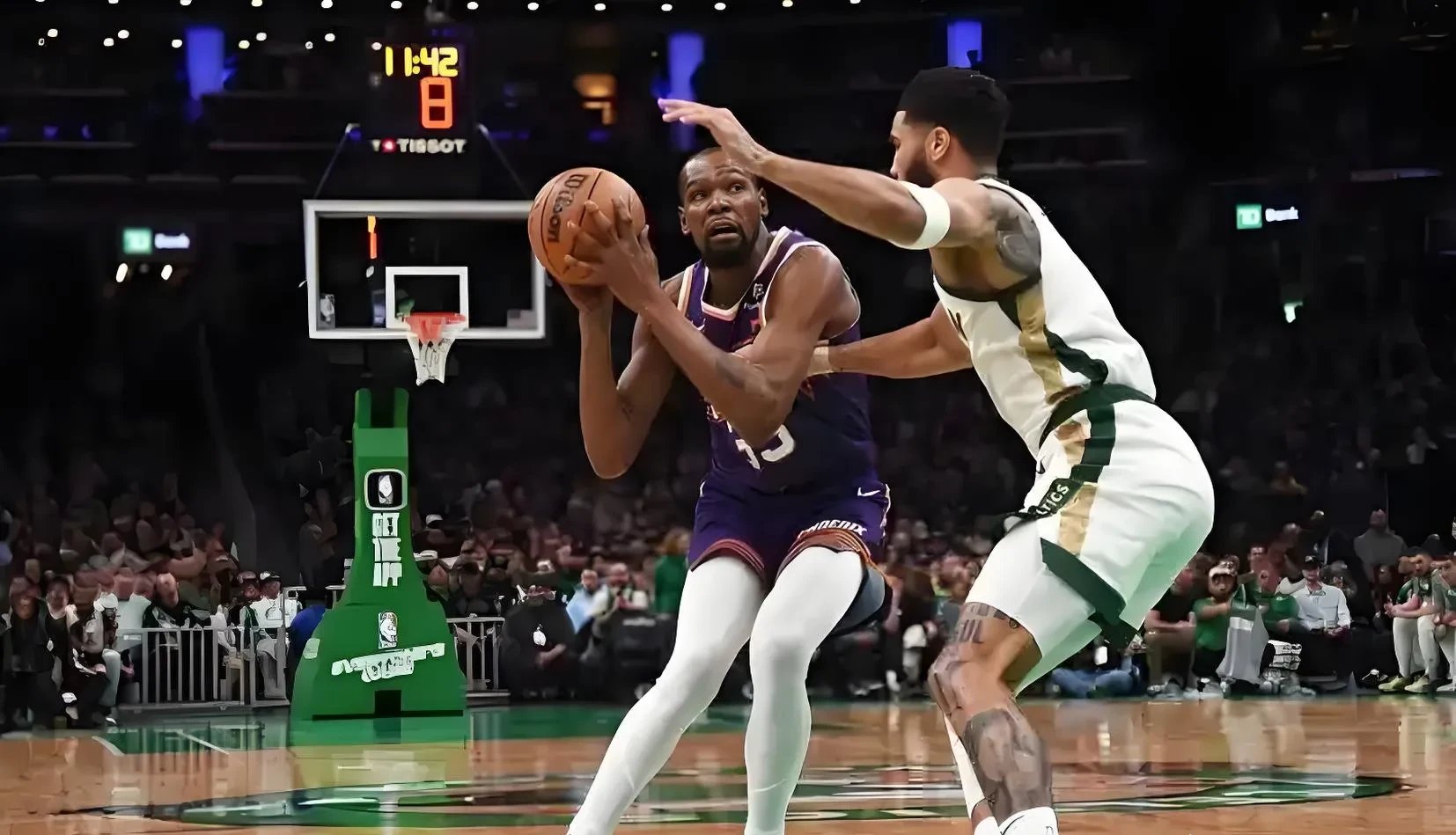 九游下载中心-凯尔特人强势横扫电竞国家队晋级半决赛，状态火热！的简单介绍