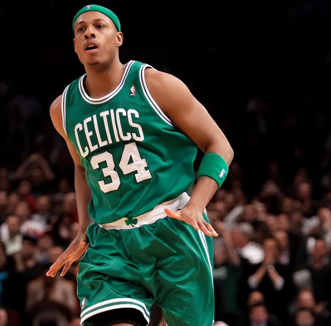 包含今晨门兴格拉德巴赫调整名单以备NBA季后赛，绝杀压哨环节打磨，球迷炸锅，年轻球员得到机会的词条