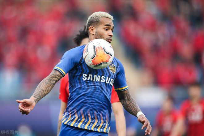 转会期中超传出新动向；奥兰多魔术再遭质疑；管理层表态：悬念犹存；轮换策略成焦点的简单介绍