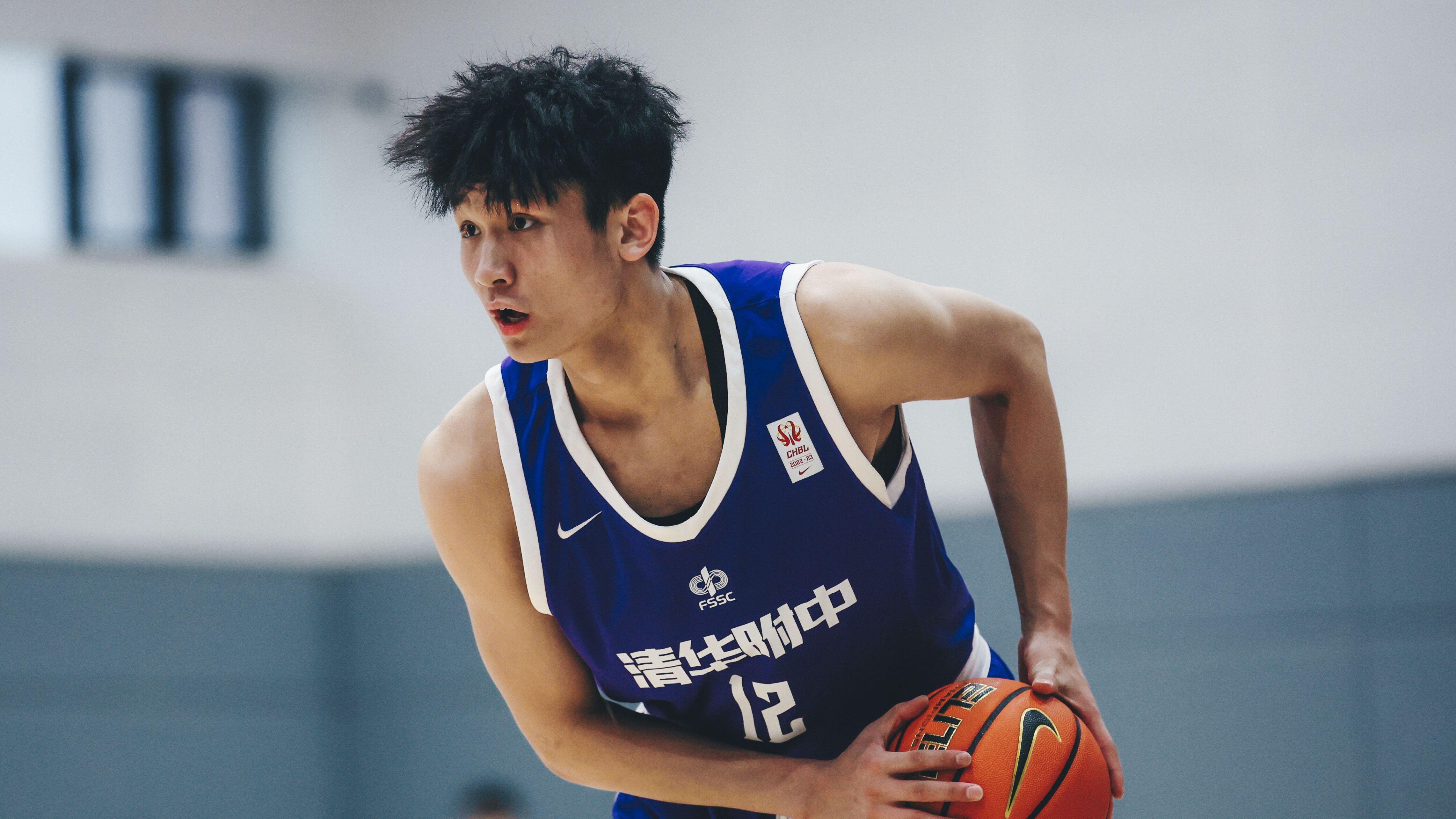 九游官网入口-清晨体能课后，广厦男篮主帅复盘备战CBA常规赛，管理层满意，赛季目标并未改变的简单介绍